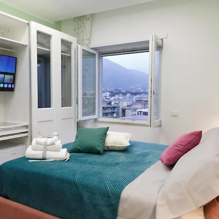 Due Passi Dal Mare Couette-café Castellammare di Stabia